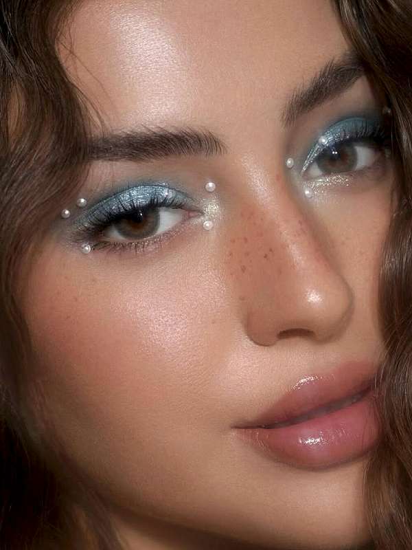 kirpiksiz_prof_makyaj